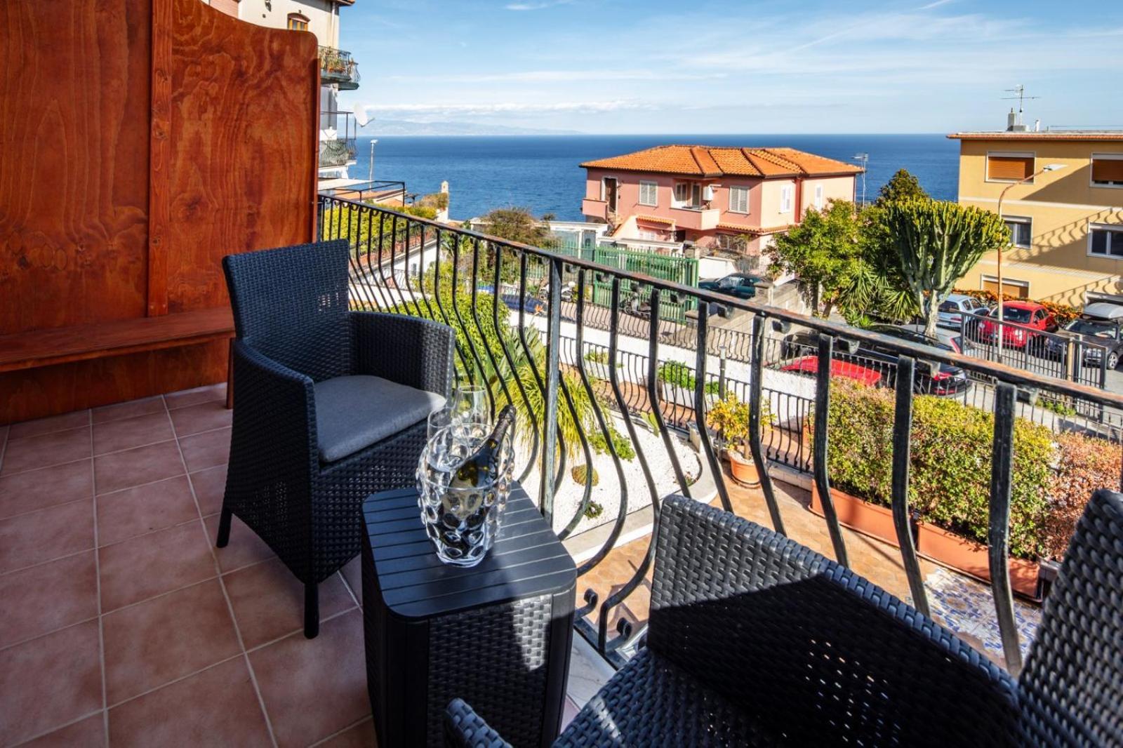 Suite Apartment Taormina Exteriör bild