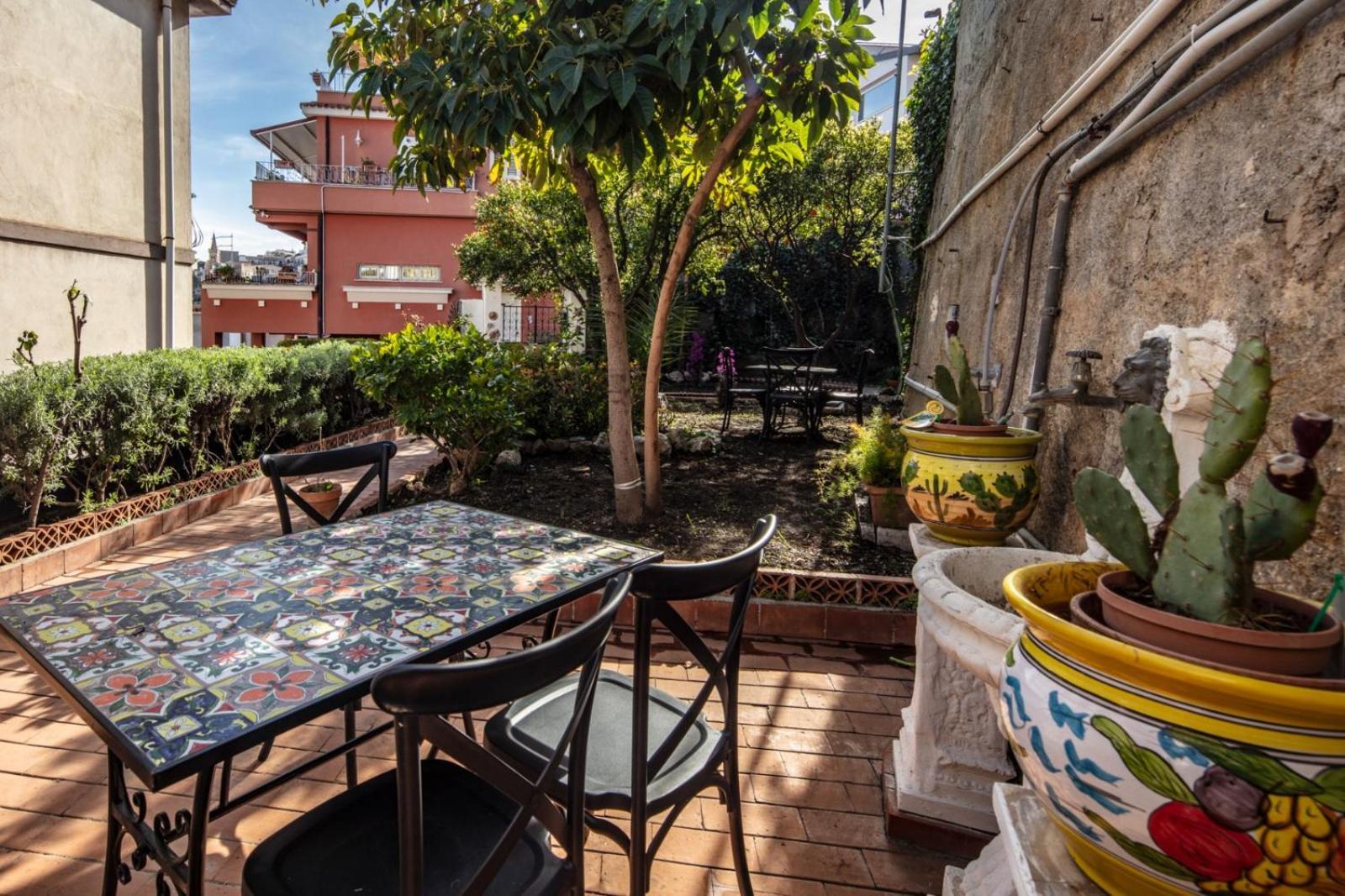 Suite Apartment Taormina Exteriör bild